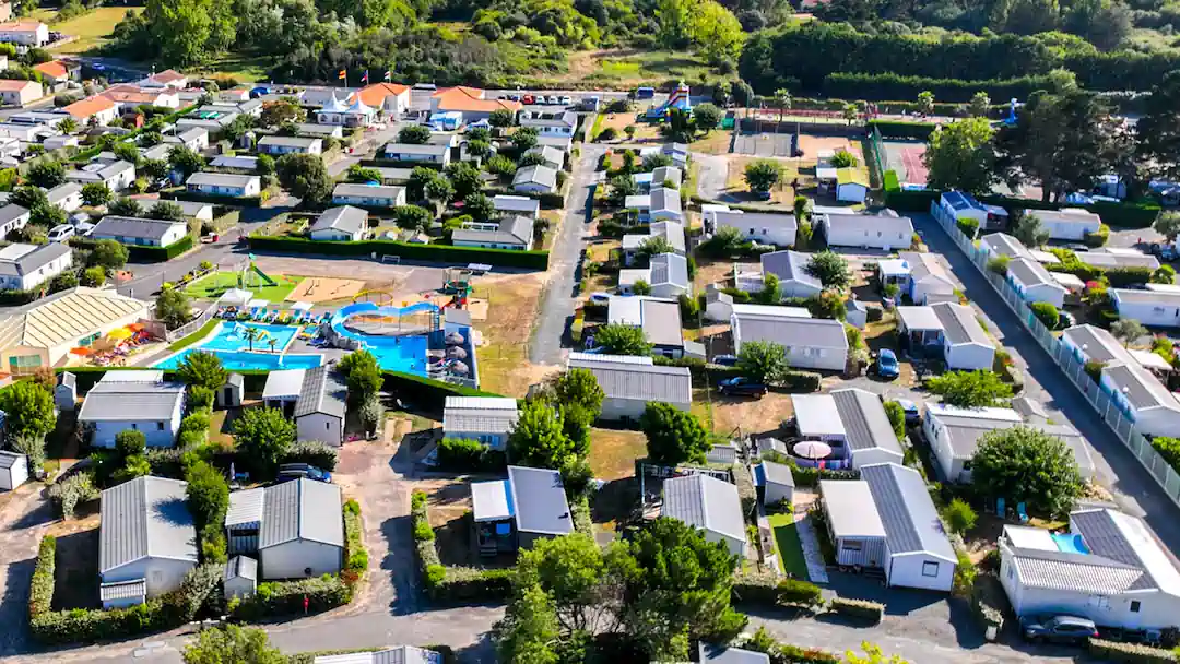 Emplacements spacieux du camping